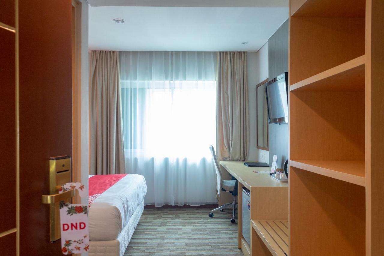 Collection O 7 Hotel Melawai Jakarta Exterior photo